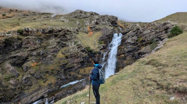 Ruta a la Cascada de las Negras desde Canfranc-Estación