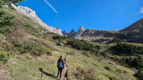 Ruta senderista por el Valle de Aísa en el Parque Natural Valles Occidentales