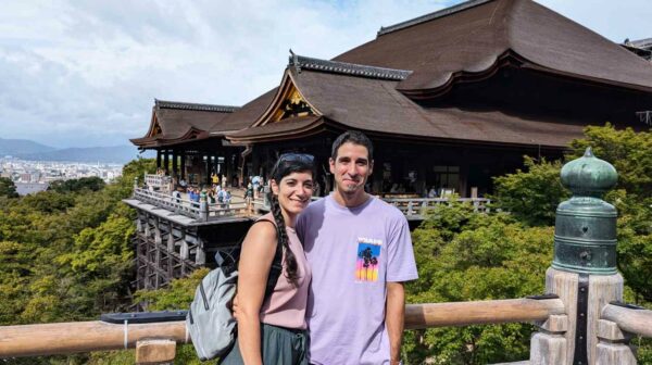 Cómo pagar en Japón: efectivo, tarjetas y dónde cambiar dinero (Guía 2026)