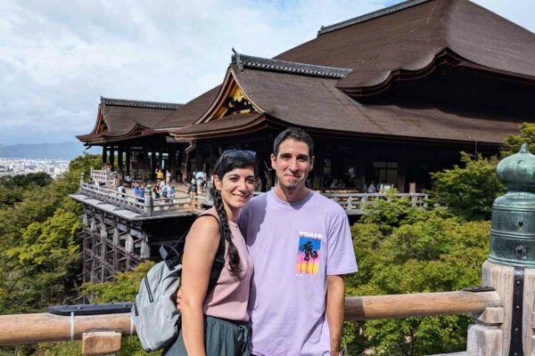 Cómo pagar en Japón: efectivo, tarjetas y dónde cambiar dinero (Guía 2026)