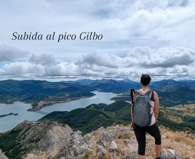 Hace tiempo que tenéis está ruta por Riaño en el blog, pero en este verano la hemos vuelto a repetir. Y aprovechamos para recordarosla 😄
La podéis visitar completamente en https://nomadadeviaje.es/ruta-al-pico-gilbo-en-riano/

📍Riaño, León
🚐 Se puede dejar el coche justo abajo, nada más pasar el puente.
⏱️ 3:40h aprox
📈 590m desnivel
🏃🏻‍♀️ 10km aprox
❗Moderada en su ultimo tramo. No diría que es para cualquiera.

#riaño #leon #embalse #senderismo #hike #hiking #montaña #mountain #nature
#naturaleza #naturephotography #nomadadeviaje